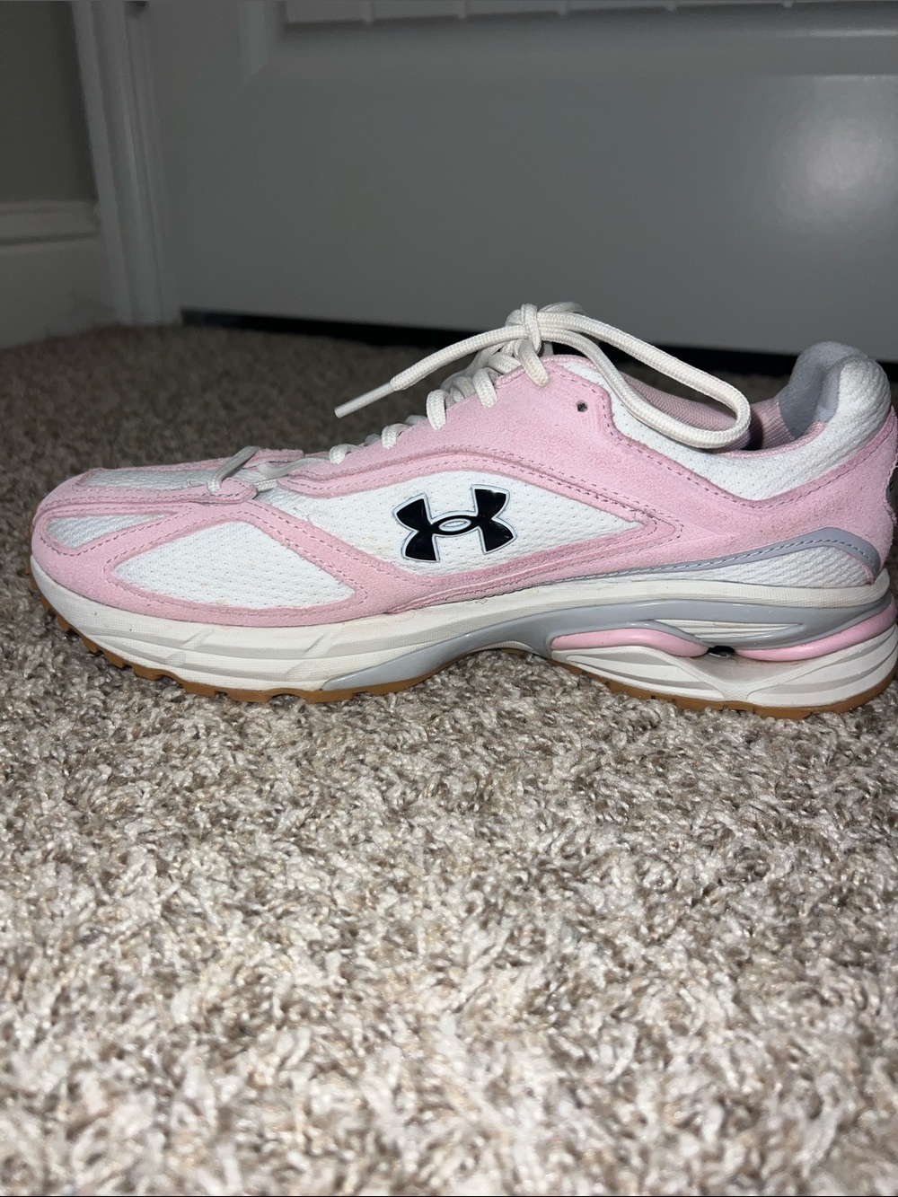 Under Armour Unisex Apparition Pink and White Athletic Running Shoes W11/M9.5 - Picture 5 of 12